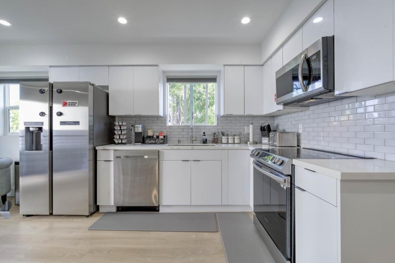 לוס אנג'לס Modern Apartment In Studio City מראה חיצוני תמונה